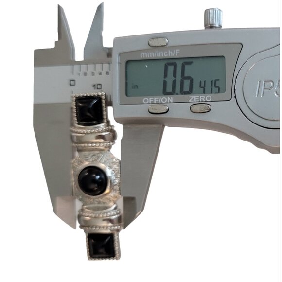 1928 Brand Silver Tone Black Lucite Cab Bar Pin Brooch K79 - Picture 7 of 8